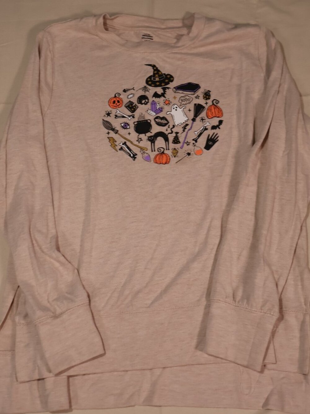Women's Halloween Themed Graphic Sweater with Halloween/Fall/Autumn Imagery in L